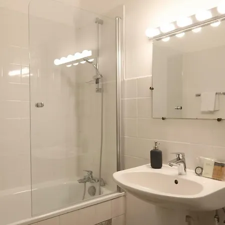 Apartment Luckey Homes - Rue Sebastien Gryphe *